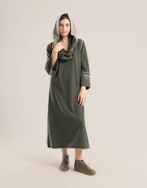 Reversible hooded scarf in 2 coloured jacquard